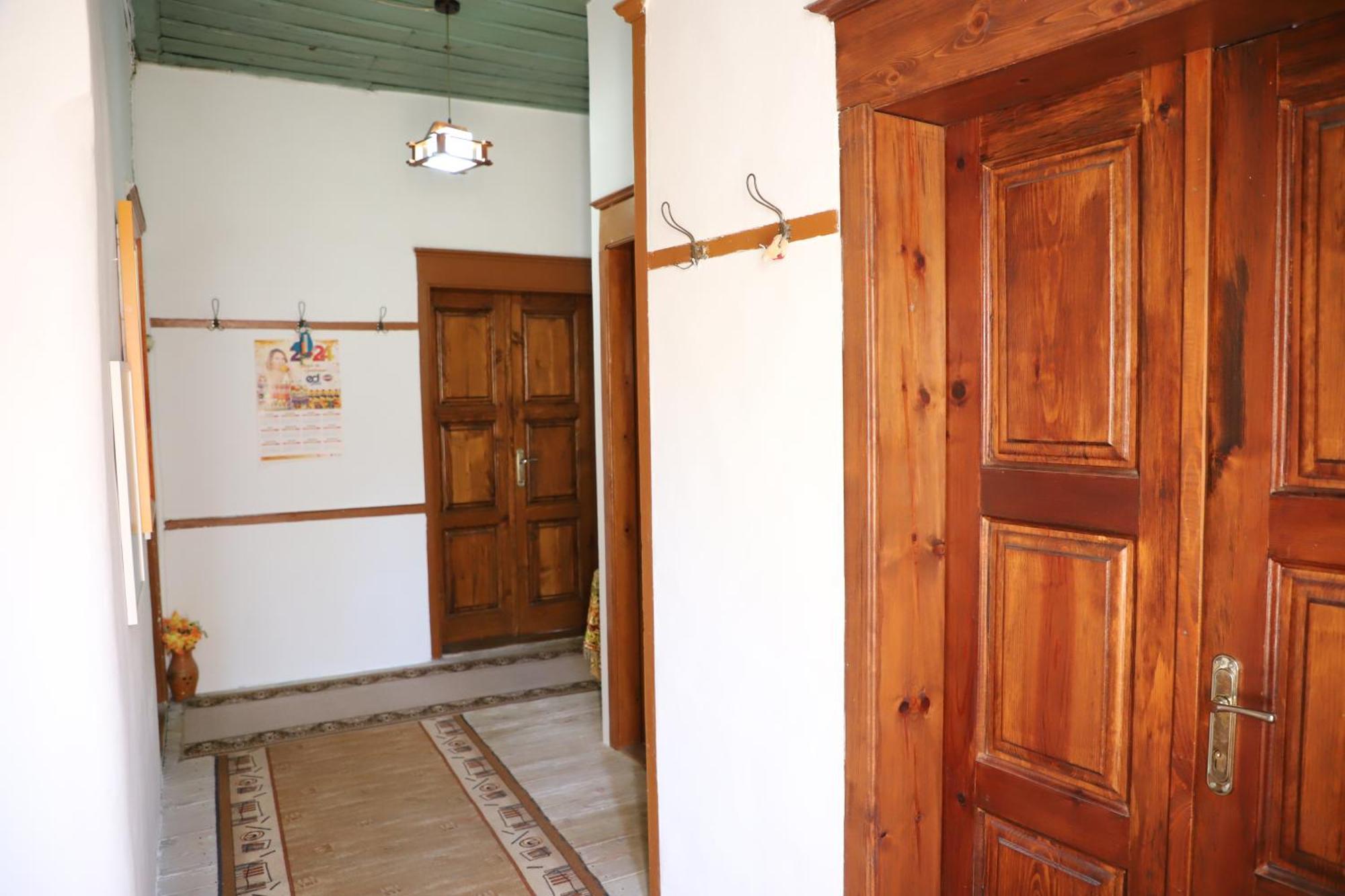 Guest House Vasili Берат Екстер'єр фото